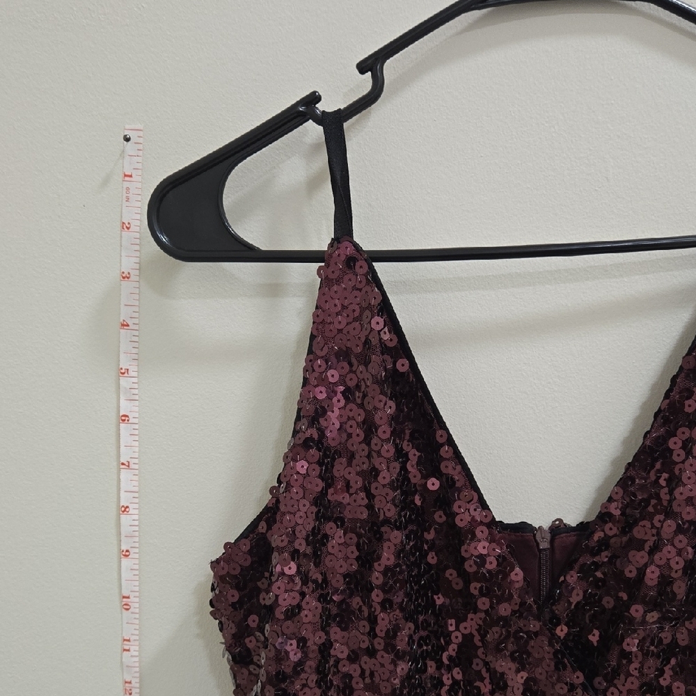 VENUS Burgundy and Gold Sequin Mini Dress **NWOT** - Picture 6 of 15
